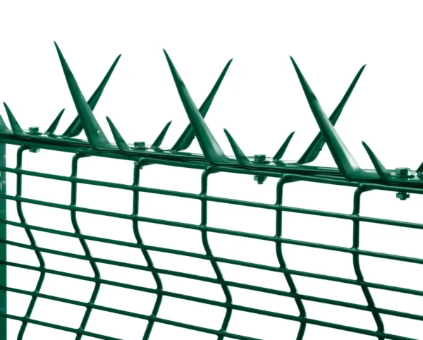 green plascoat vista mesh clear view mesh fence 7612 aperture, with sabre spike, razor spike